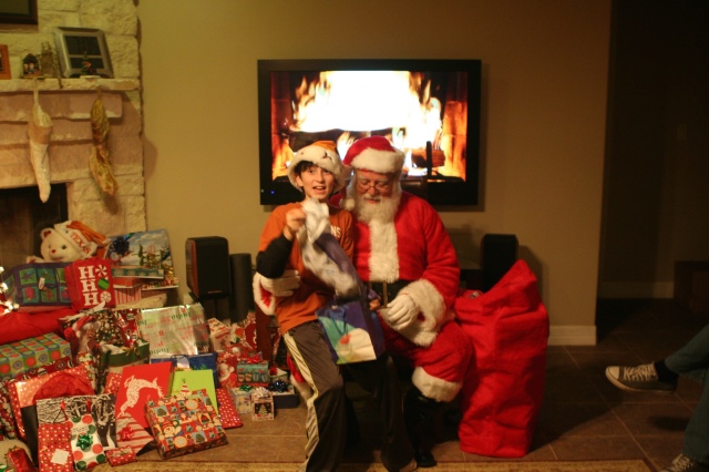 2012-12-24 078 Christmas Eve at T&S.jpg
